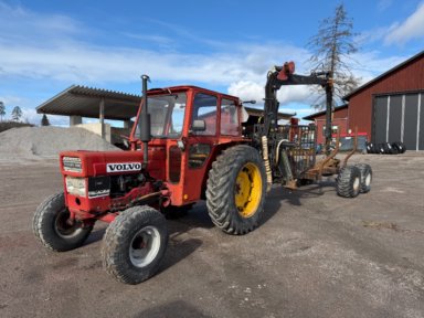 Traktor Volvo BM T 430 med Lastare Huggarvagn tippvagn