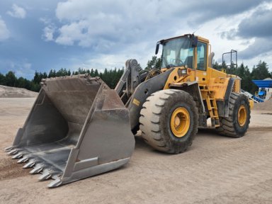 Hjullastare Volvo L220E