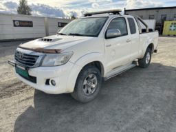 Bil Toyota Hilux N2