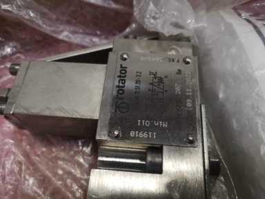 2 stk ventiler / valves 