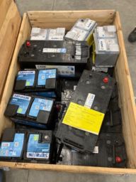 15 stk / pcs batteries / new and used 