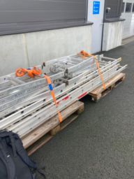 Diverse stiger og gardintrapper