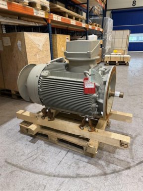 El motor - 150kW 690V   INNOMOTICS . Ikke brukt / not used