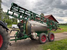 Spruta Moteska 24m 3500L
