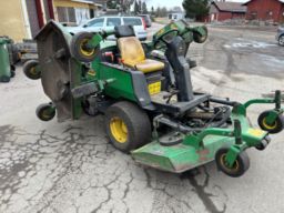 Gräsklippare John Deere 1600 