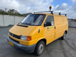 Varevogn Volkswagen Transporter  Varekasse  2,5 TDI.