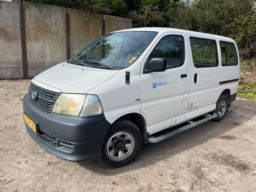 Varevogn Toyota Hiace, 2,5 D-4D  4wd.