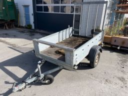 BRENDERUP biltrailer med læsserampe.