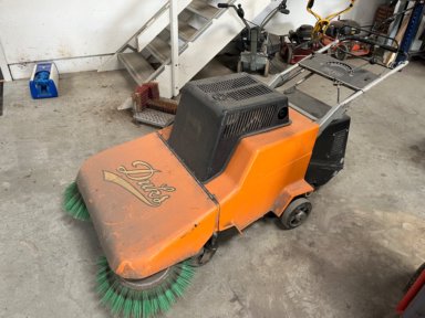 DUX FO-B fejemaskine med Honda benzinmotor.