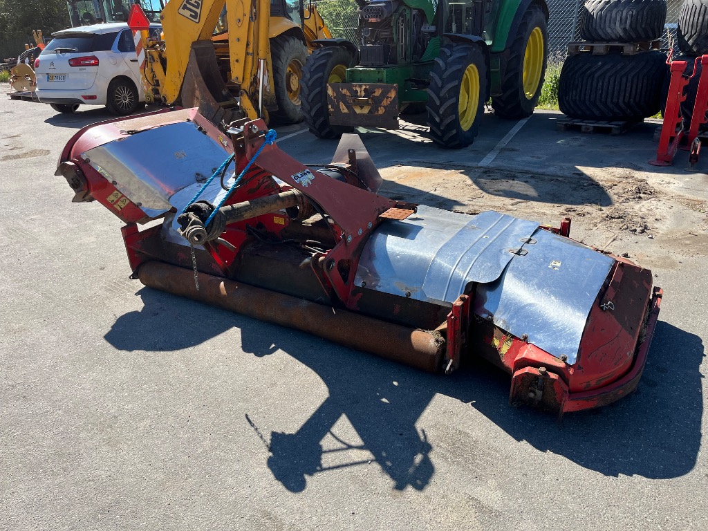 Trimax S2340 Liftmonteret rotorklipper.