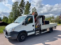 Lastbil Iveco Daily 70C17 EEV med Palfinger 4501