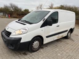 PEUGEOT EXPERT 2.0 HDi 128 hk L1H1 Kassevogn.
