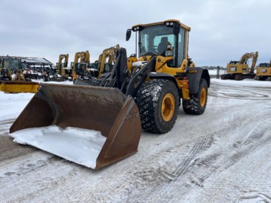 Læssemaskine VOLVO L90H2 Gummihjulslæsser/Loader