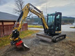 Minigrävare Yanmar VIO38-U Tiltrotator med grip. Mycket extra redskap
