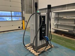 60 kW  DC-lader - Star Charge Jupiter 60 V2