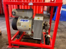 2 stk Dynaset  HKL4100 hydraulisk drevne luftkompressorer / hydr. air compressors 2 pcs / Not used