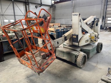 JLG N35E Elektrisk knækbomlift / Årgang 2000