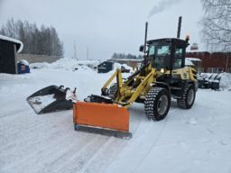 Hjullastare Yanmar V80-5 Vikplog, Planeringsskopa