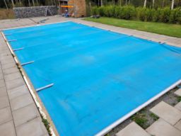 Poolskydd passande pool 8x4 meter