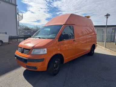 VOLKSWAGEN TRANSPORTER 2,5 TDI 4MOTION