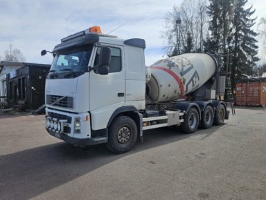 Betongbil Volvo FH 400 8X4