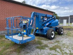 UPRIGTH AB 46  Bomlift / Reparationsobjekt 
