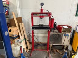20T Press