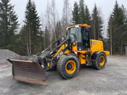 Hjullastare JCB 416S med Drivex vikplog