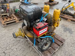 Caffini Cipriano Stempelpumpe med Hartz dieselmotor.