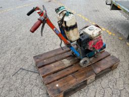SMH Kantskærer med Honda benzin motor.